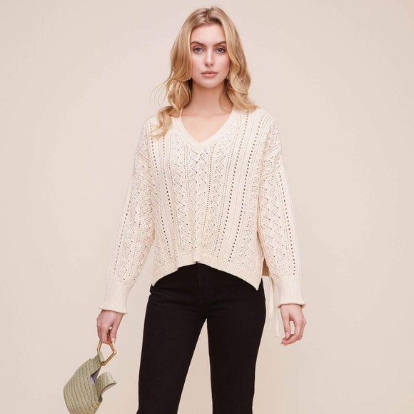 Astr Sweaters - NEW Knitted V-neck sweater from ASTR cream white
